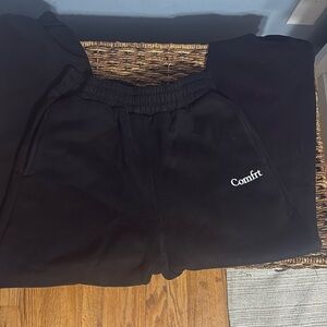 Black Comfrt Minimalist Jogger